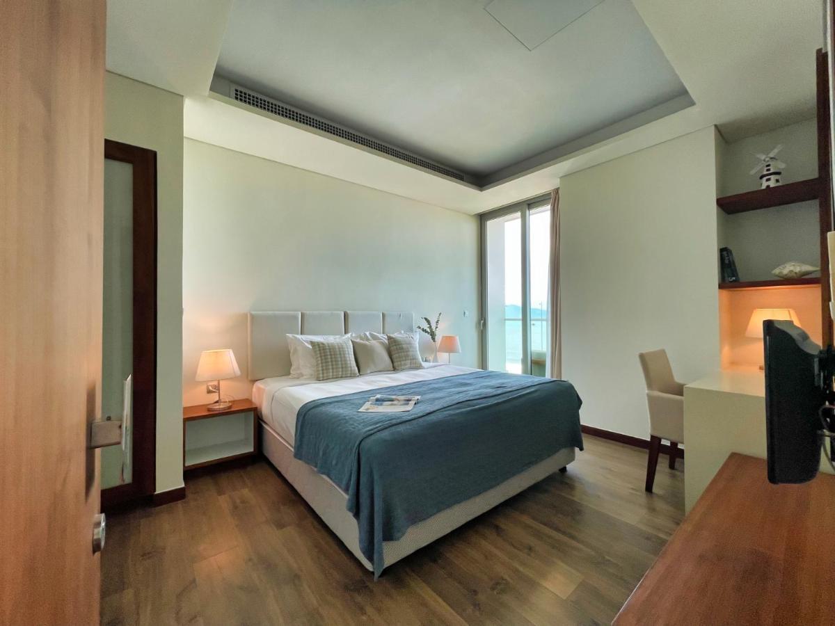 Stunning Apartments Across My Khe Beach ! Rooftop Pool & Gym Da Nang Zewnętrze zdjęcie